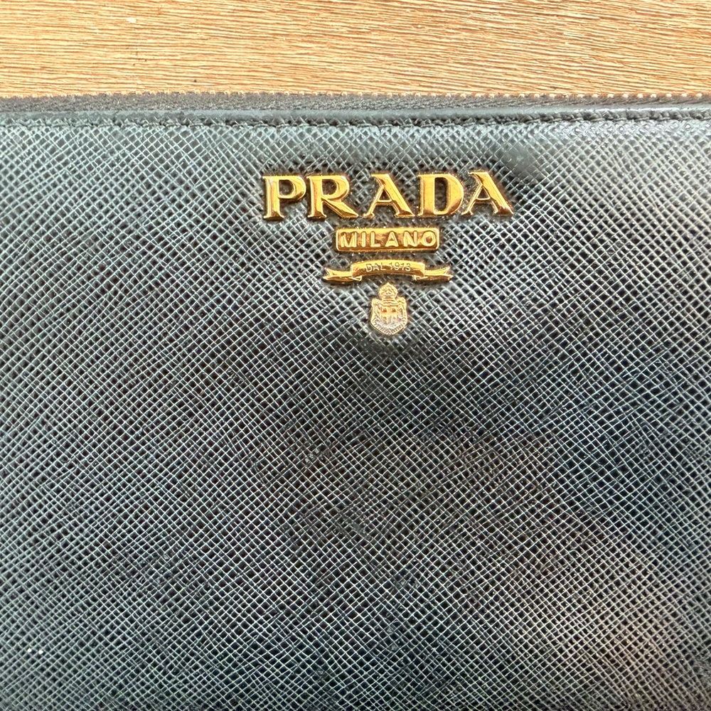 Prada Black Saffiano Zip Around Wallet with Gold Logo - Picture 6 of 7